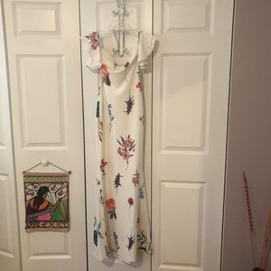 Long white dress